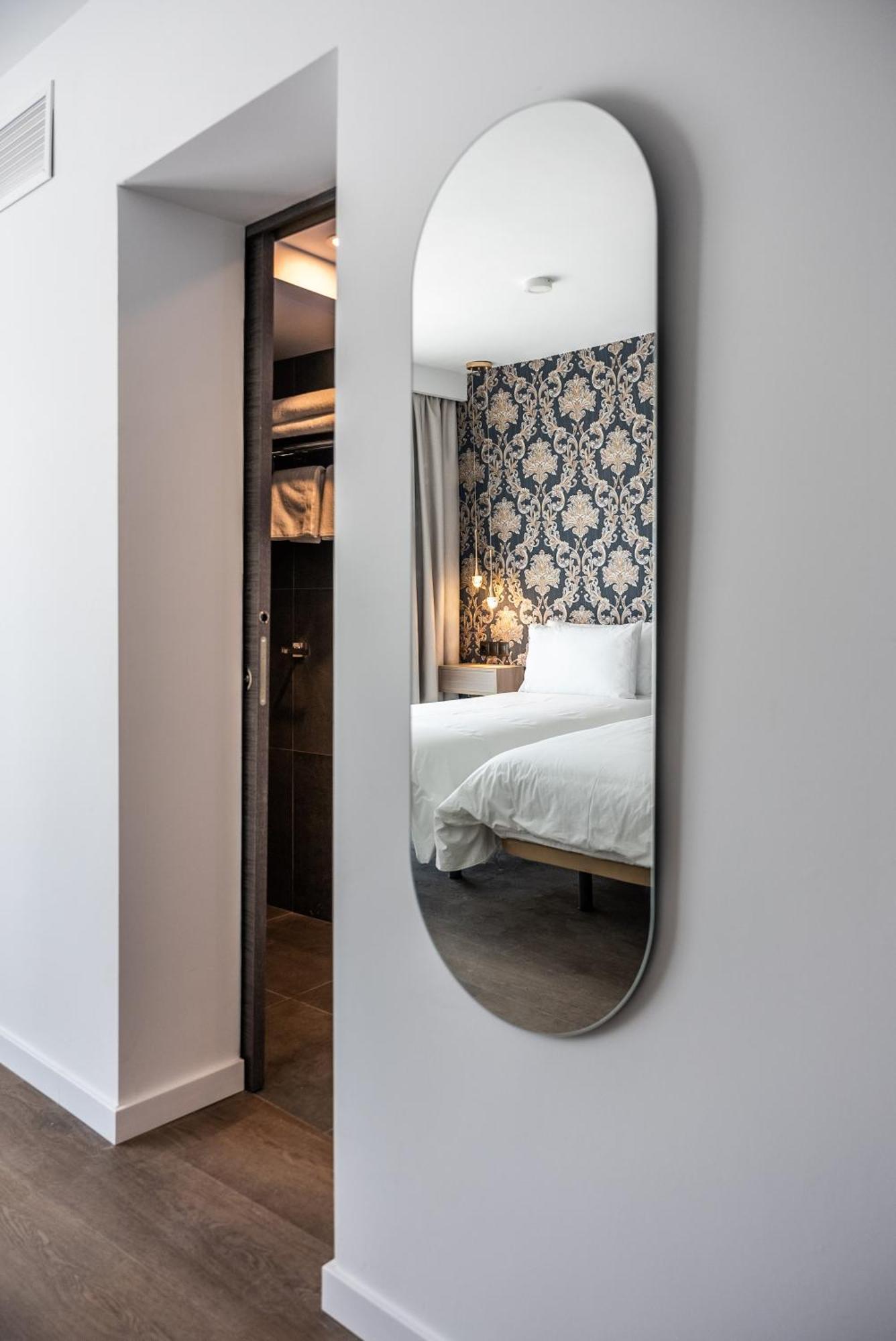 The Orange House Boutique Hotel And Upstairs Rooftop Bar Center Of La Cala De Mijas 100M From The Beach Luaran gambar