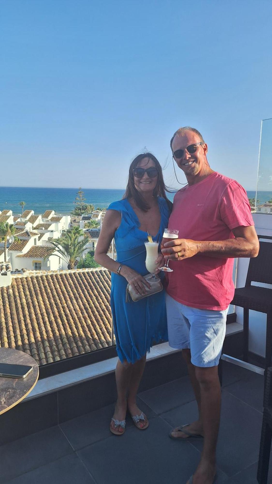 The Orange House Boutique Hotel And Upstairs Rooftop Bar Center Of La Cala De Mijas 100M From The Beach Luaran gambar